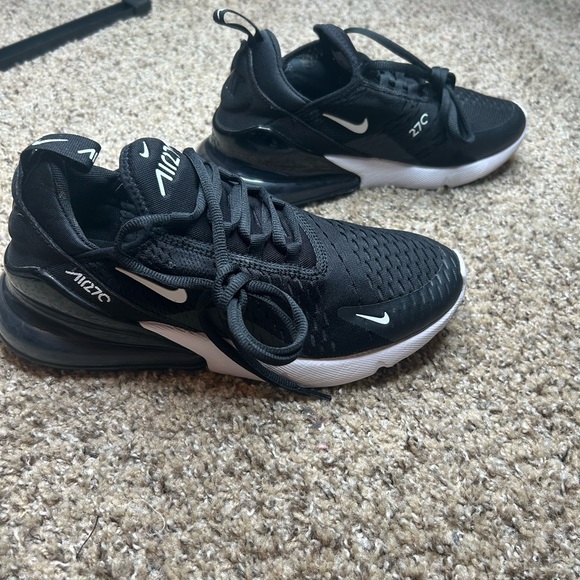 NIKE Air Max 270 Shoes for Women - Picture 5 of 10